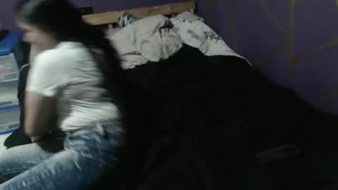 Snapshot of diana_smit_ chatting on 02/04/26, 06:36 diana online show from 02/04/26, 06:36