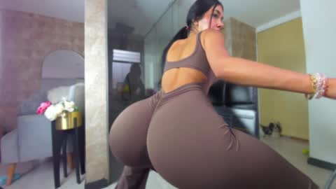 dianac1998 online show from 12/15/24, 08:36