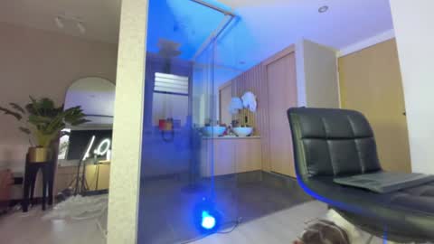 dianac1998 online show from 09/13/25, 09:14