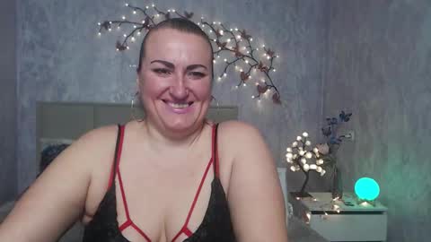 Snapshot of dianamgg chatting on 03/18/26, 06:38 Diana online show from 03/18/26, 06:38