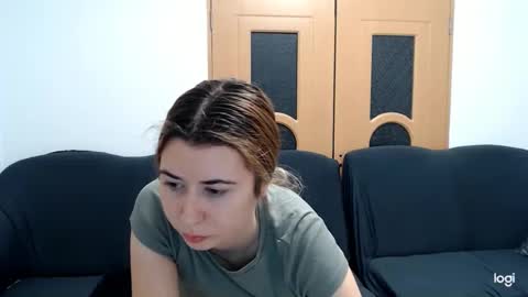 Snapshot of dianasmiey7 chatting on 12/15/24, 08:52 dianasmiey7 online show from 12/15/24, 08:52