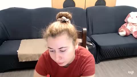 Snapshot of dianasmiey7 chatting on 01/20/25, 09:46 dianasmiey7 online show from 01/20/25, 09:46