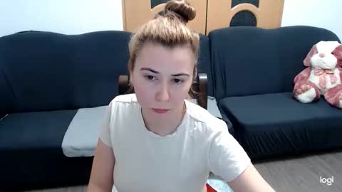 Snapshot of dianasmiey7 chatting on 01/23/25, 06:24 dianasmiey7 online show from 01/23/25, 06:24