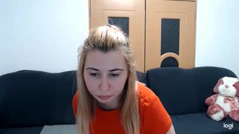 Snapshot of dianasmiey7 chatting on 03/03/25, 07:49 dianasmiey7 online show from 03/03/25, 07:49