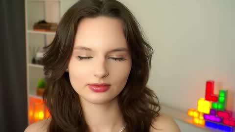 Snapshot of dianatheaker chatting on 10/25/25, 10:12 Diana online show from 10/25/25, 10:12