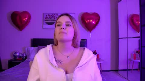 Diane Mills online show from 02/27/25, 01:38