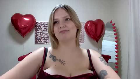 Snapshot of dianemills chatting on 02/14/26, 05:32 Diane Mills online show from 02/14/26, 05:32