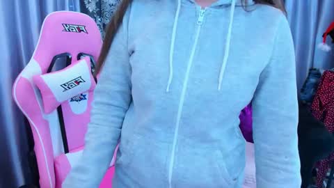 Dianna online show from 12/28/24, 10:25