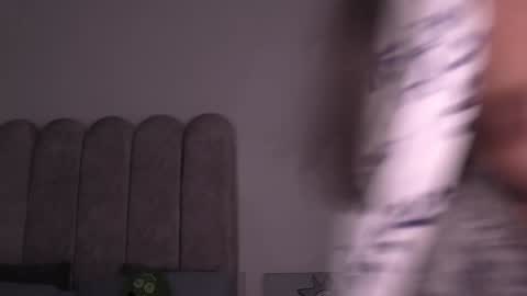 Melania   -    online show from 01/28/25, 10:56