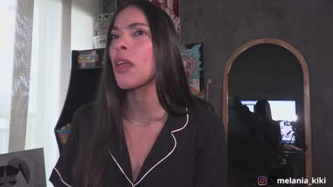 Melania   -    online show from 10/20/25, 09:26