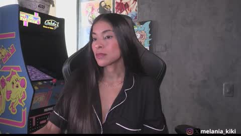 Melania   -    online show from 12/19/25, 08:38