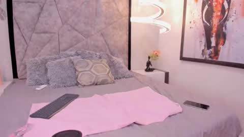 call me princess dianne  online show from 11/04/25, 06:40