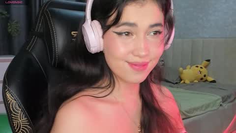 Snapshot of diara_lan chatting on 11/14/25, 03:33 Diara online show from 11/14/25, 03:33