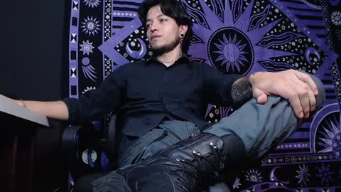 DICAPRIO online show from 01/16/25, 10:44