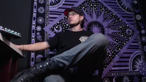 DICAPRIO online show from 01/17/25, 10:12