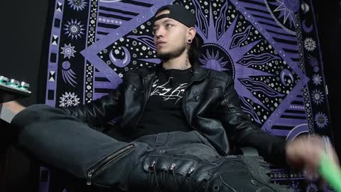 DICAPRIO online show from 02/06/25, 06:56