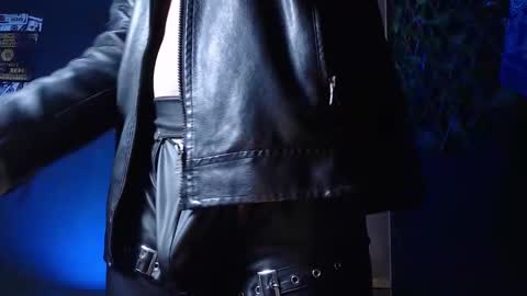 DICAPRIO online show from 11/08/25, 07:19