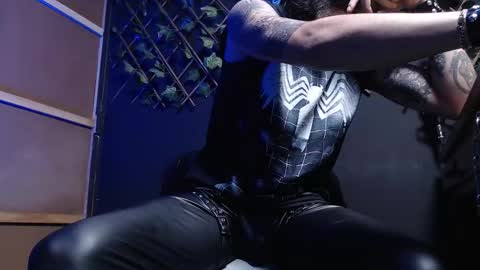 DICAPRIO online show from 11/29/25, 09:01