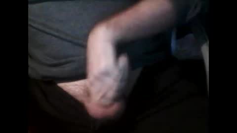 Snapshot of dick185 chatting on 02/06/25, 05:40 dick185 online show from 02/06/25, 05:40