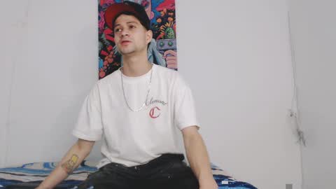 dick_boy_18 online show from 05/04/26, 03:30