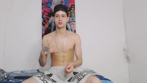 dick_boy_18 online show from 05/09/26, 04:34