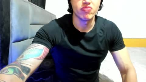 jhon online show from 02/23/25, 11:14