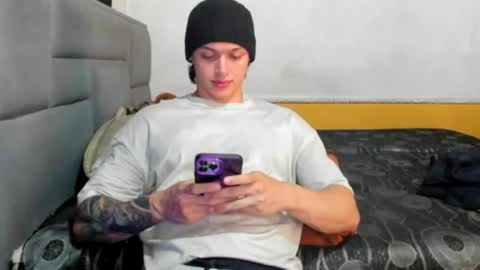Snapshot of dick_demon_1 chatting on 04/07/26, 05:13 jhon online show from 04/07/26, 05:13