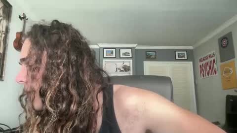 Snapshot of dickbiggly chatting on 03/14/26, 06:02 dickbiggly online show from 03/14/26, 06:02