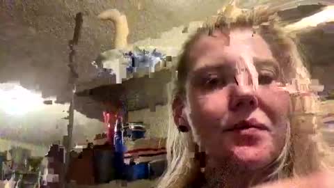 Beau online show from 10/28/25, 09:24