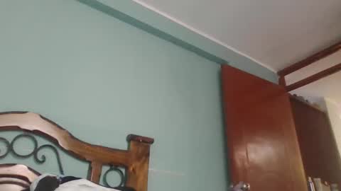 dickeduardo online show from 05/11/26, 06:49