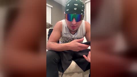 dickemdown93est online show from 12/20/25, 09:16