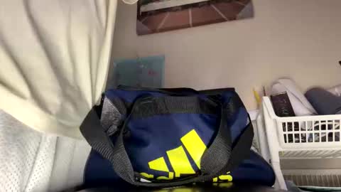 Snapshot of dickemdown93est chatting on 02/19/26, 09:00 dickemdown93est online show from 02/19/26, 09:00