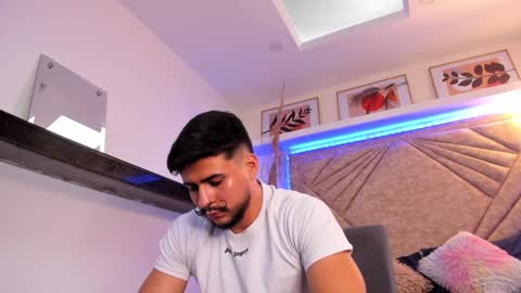 Dick Griffith online show from 01/25/25, 02:03