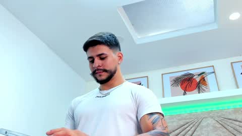 Dick Griffith online show from 02/06/25, 02:48