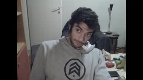 Snapshot of dickus_biggus chatting on 01/18/25, 12:26 dickus_biggus online show from 01/18/25, 12:26