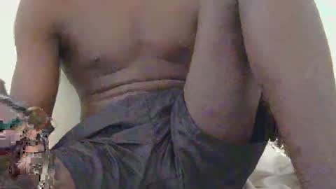 Snapshot of dicster276696 chatting on 05/11/26, 12:33 Alex online show from 05/11/26, 12:33