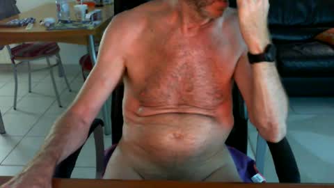 didonc from france..... online show from 06/23/26, 12:47