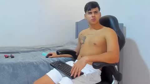 DIEGO CAZAS online show from 02/08/25, 03:08