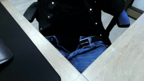 Snapshot of diegogadi chatting on 06/12/26, 03:22 diegogadi online show from 06/12/26, 03:22