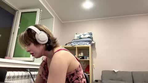 Lilit online show from 06/12/26, 06:51