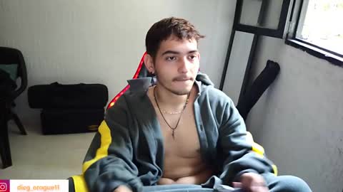 Snapshot of diegorogue_ chatting on 02/25/25, 05:15 Diego rogue online show from 02/25/25, 05:15