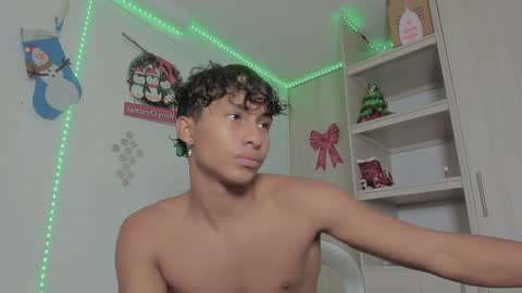 Snapshot of diegsz_ chatting on 12/18/24, 05:31 diego online show from 12/18/24, 05:31