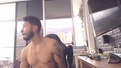 Diego Ortega online show from 12/15/25, 07:29