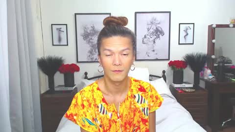 Dennesse online show from 03/09/25, 06:39