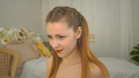 Snapshot of dietmountaindew_ chatting on 04/23/26, 03:14 Sophie online show from 04/23/26, 03:14