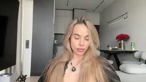 Tanya online show from 06/12/26, 09:30