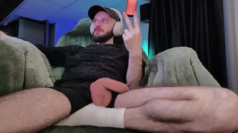 digbicknik online show from 05/27/26, 01:57