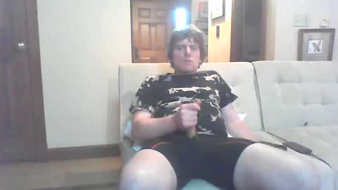 Snapshot of diggitydan1984 chatting on 06/17/26, 03:46 Daniel online show from 06/17/26, 03:46