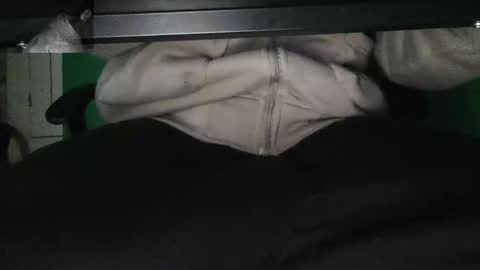 Snapshot of diginurgutz chatting on 02/18/26, 05:36 diginurgutz online show from 02/18/26, 05:36