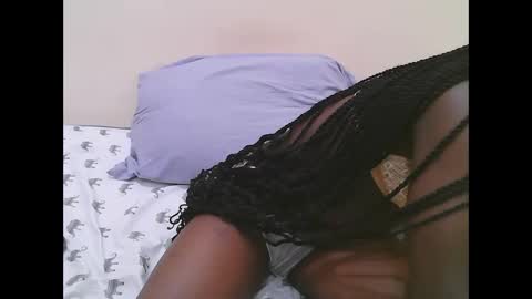 Dijah online show from 10/18/25, 09:59